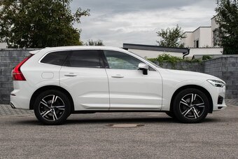 Volvo XC60 D4 R-Design AWD A/T - 4