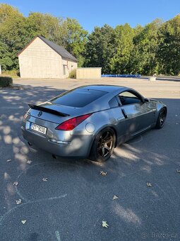 Nissan 350z - 4