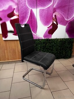 Kompletní Jídelní Set (Stůl + 4 Židle) - 4