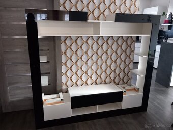 Tv stěna - 4