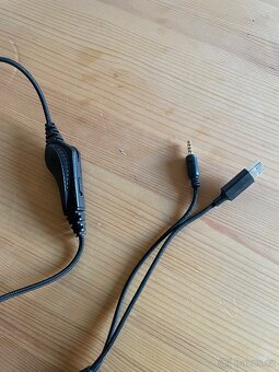 Herní sluchátka s mikrofonem – původní cena 600 Kč, nyní 400 - 4