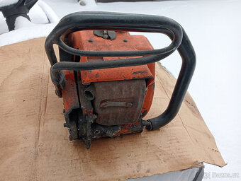 Prodám-motorová pila OleoMac GS252 - 4