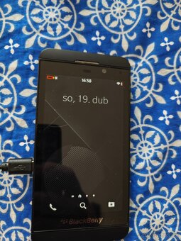 blackberry z10 100-2 jako novy + kuze - 4