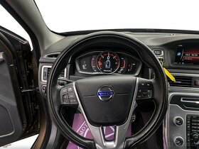 Volvo XC70 70 D4 AWD, 133 kW/181 hk, pětiválec - 4