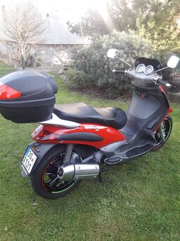 Piaggio beverly 200 - 4