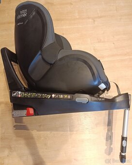 Britax Romer Dualfix M i-Size - 4
