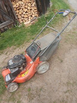 Sekacka Husqvarna - 4