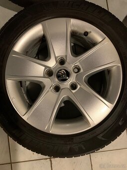 Alu kola Škoda R16 5X112 LETNÍ PNEU 205/55 R16 MICHELIN - 4