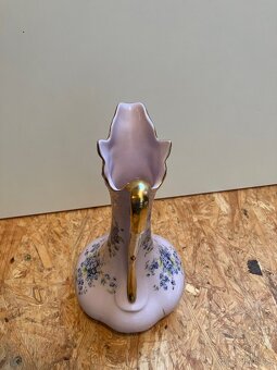 Karafa z růžového porcelánu - 4
