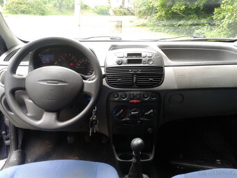 Fiat Punto 2003 1.2 44kw - 4