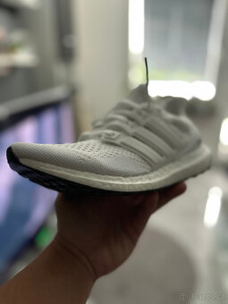 Adidas Ultraboost 1.0 White / Silver Logo - 4
