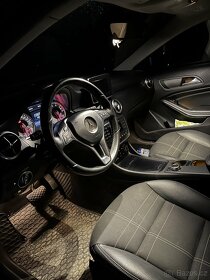 Mercedes benz A180 Amg paket 1,6 turbo, benzin - 4
