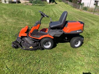 Zahradní traktor ,rider Husqvarna R 15 C - 4