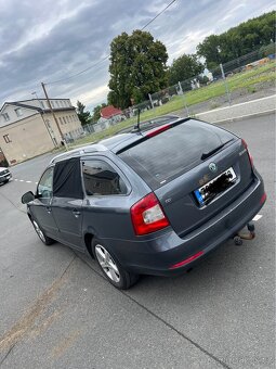 Škoda oktávka 2 1.6 tdi 77 kw 2012 rok - 4