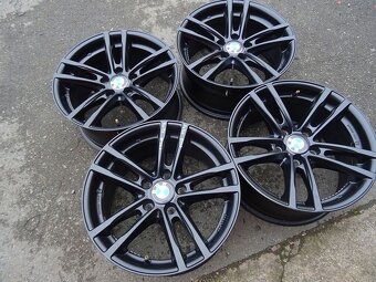 Alu disky na BMW, 17",  5x120, ET 30 , šíře 8J - 4