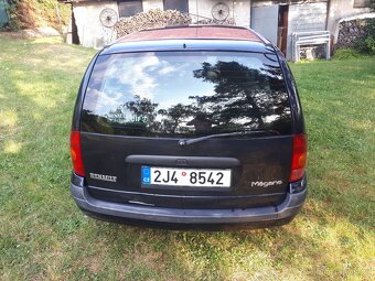 Renault Megane 1,4 16V kombi - 4