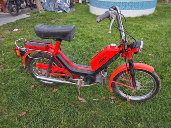 Babetta 210/215 s kartičkou, červená, dlouhé sedlo /4/ - 4