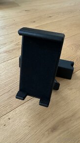 Drzak tabletu do auta - 4