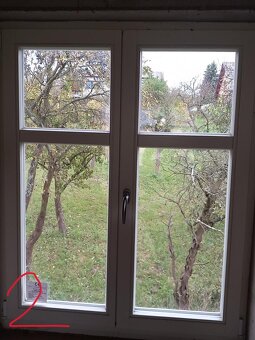 DŘEVĚNÁ EUROOKNA S IZOLAČNÍM DVOJSKLEM, STÁŘÍ 5 LET - 4