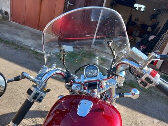 Suzuki Intruder 1400 - 4