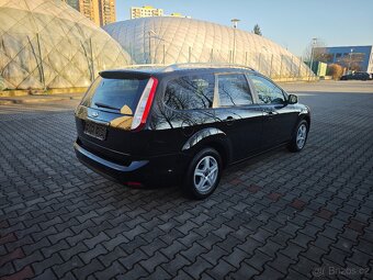 Ford Focus 1.6 16v Turnier - 4