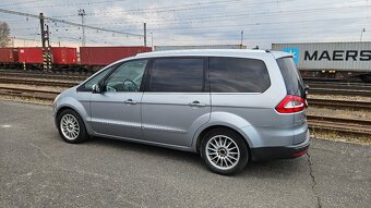 FORD GALAXY - 4