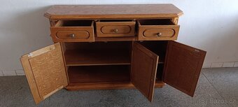 Komoda, masiv, Nábytek s příběhem - 4