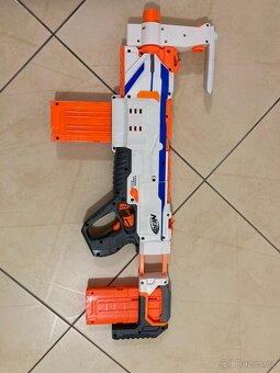 Nerf pistole + doplňky - 4