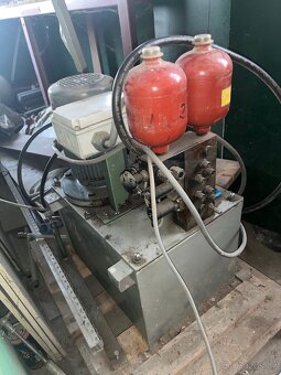 Hydraulická jednotka z pily - 4
