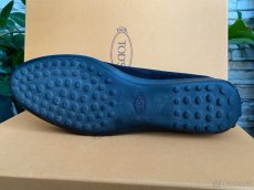 TOD'S semišové mokasíny - 4