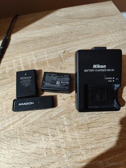 Nikon D3100 + Nikkor 18-55m + Přislušenství - 4