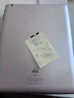 iPad Apple uzamčen A1395 - 4
