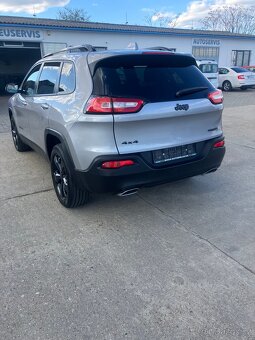 Jeep Cherokee 2019, 2,2 4x4 Automat edice Night Eagle - 4