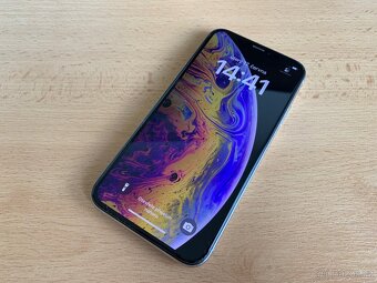 Apple iPhone XS White 64GB - 4