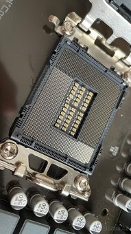 Deska B760, socket 1700, včetně plíšku - 4