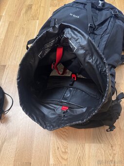 Turistický batoh Osprey Kyte 48l - 4