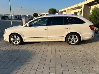 Prodám Škoda Superb 2 2.0 TDI - rv.2010 - 4