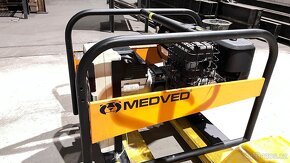 ELEKTROCENTRÁLA GRIZZLI-9000 B - 4