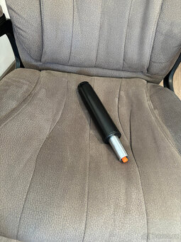 Kancelářské křeslo - 4