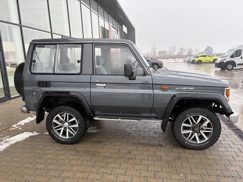 Land Cruiser LJ70 - 4