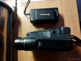 Retro Videokamera JVC GR-FX10E - 4