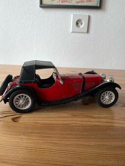 BBURAGO - JAGUAR SS100 - 4