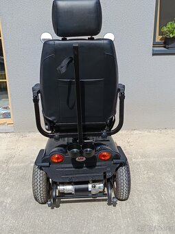Invalidní čtyřkolový vozík,skutr - 4