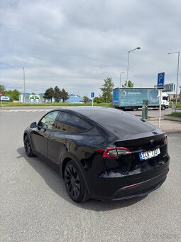 Tesla Model Y Perfomance 2022 - 4