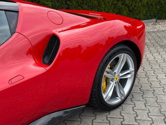 Ferrari 296 GTB 3.0 Hybrid 610 kW Rosso - 4