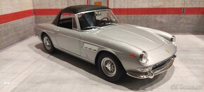 Ferrari 275 GTS Pininfarina Spyder 1964 1:18 - 4