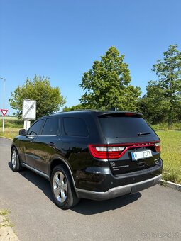 Dodge Durango 2015 3.6 V6 7 míst kosmické vady - 4