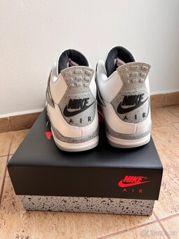 Jordan 4 White cement - 4