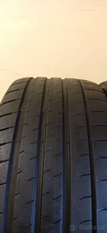 Bridgestone Potenza 245/45 R18 100Y 4,5mm - 4