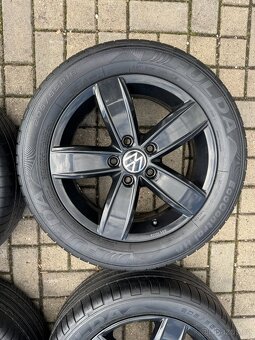 ORIGINÁL Alu Volkswagen Corvara R16, 5x112 - TOP STAV, LETNÍ - 4